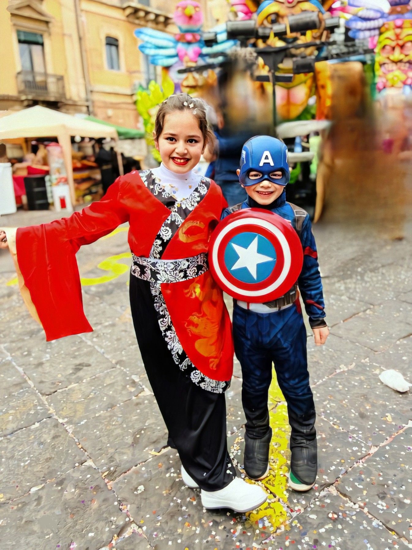 2026 Catania: Pellegrino Aurora - cosplay "Cinesina" e Pellegrino Samuele - cosplay "Captain America". 