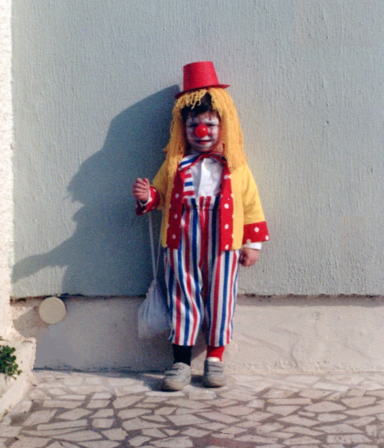 1986 Sabaudia (LT) - Via Capua 7/A : Roggio Fausto "Clown". 