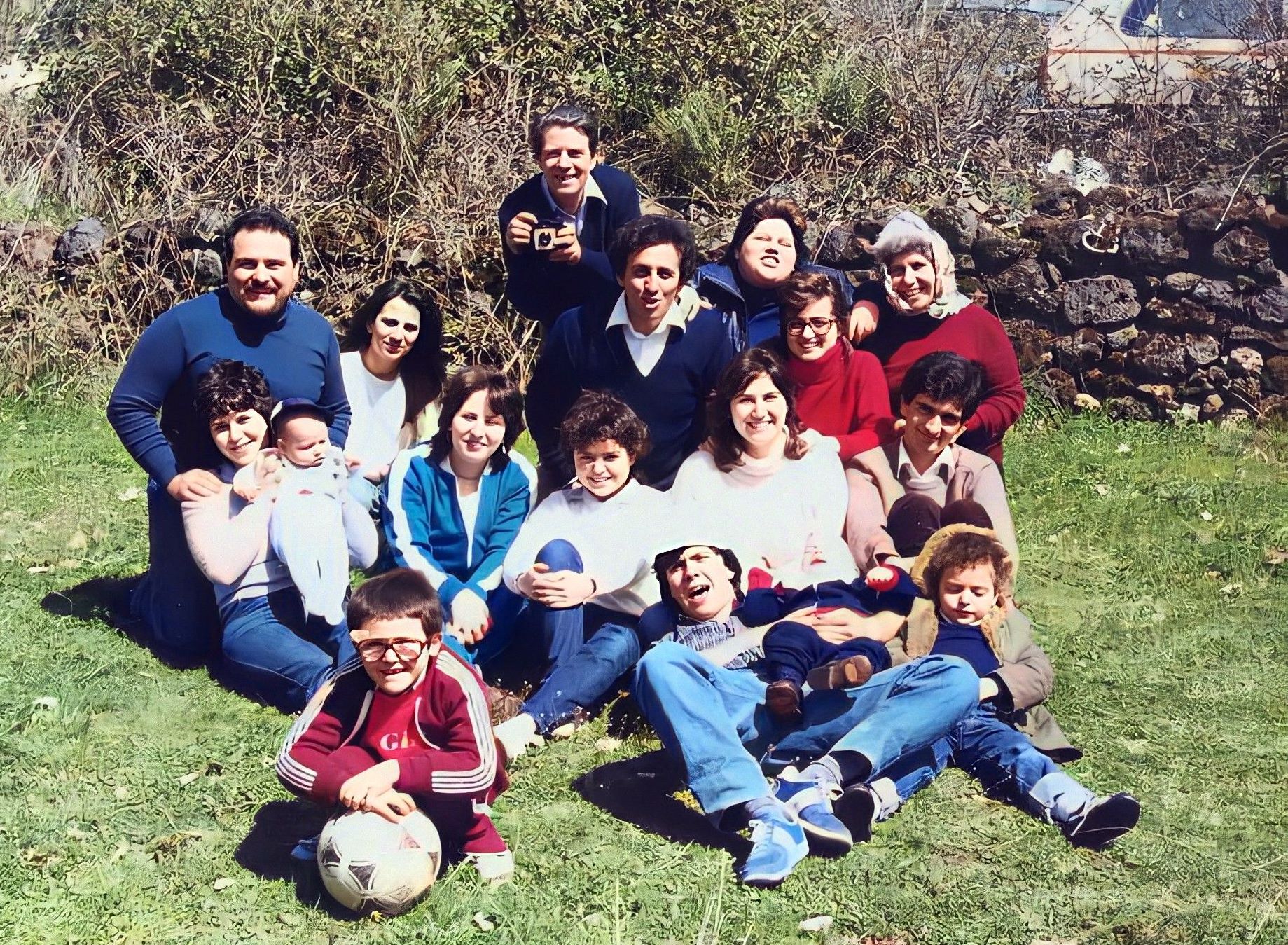 1 Maggio 1990 - Etna (CT): Scampagnata. 